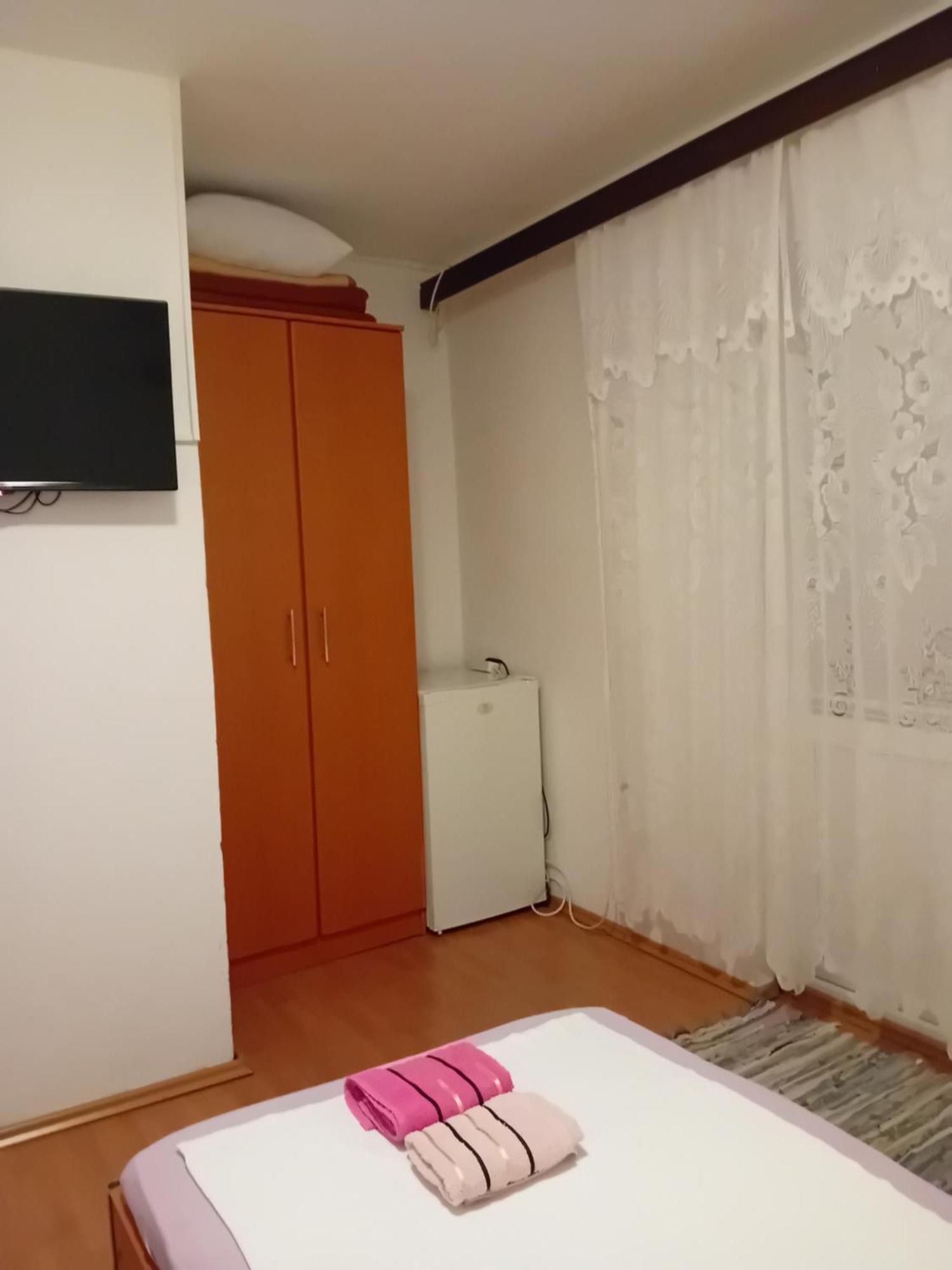 Sara Apartments Будва Екстер'єр фото